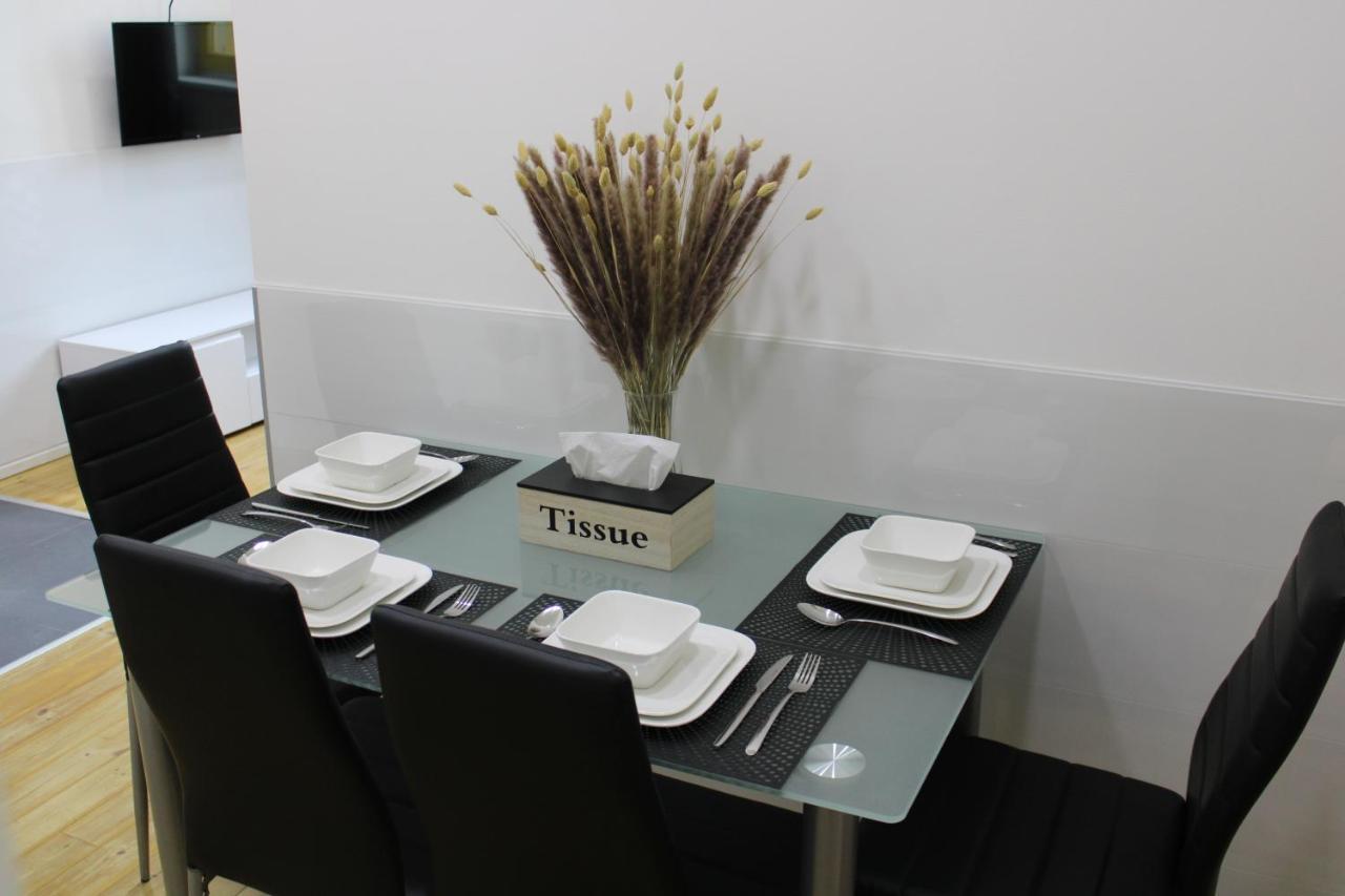 Lyly Apartment - Modern Apartment With Free Parking Praga Zewnętrze zdjęcie
