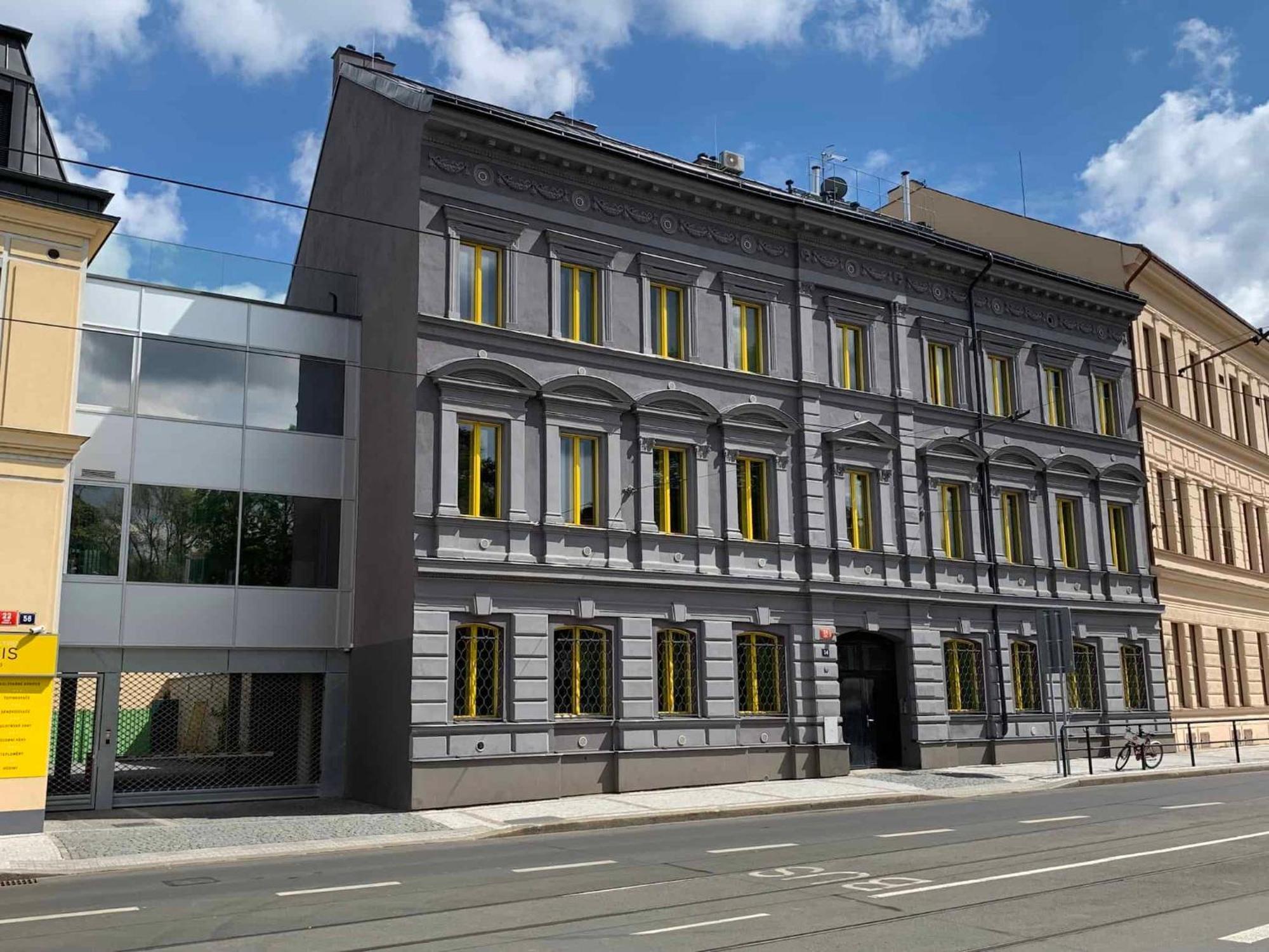 Lyly Apartment - Modern Apartment With Free Parking Praga Zewnętrze zdjęcie